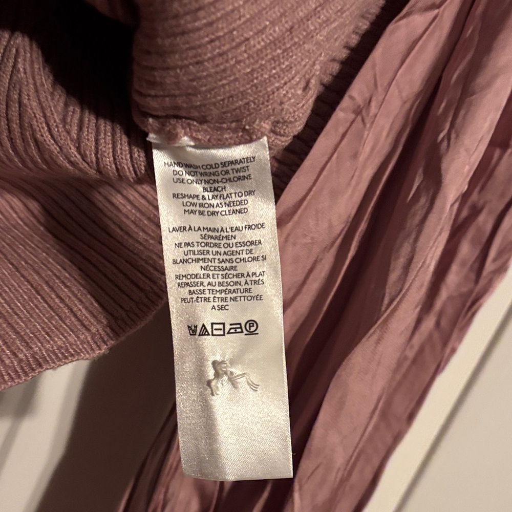 By Anthropologies Twofer Faux- wrap puff sleeve sweater in mauve size XXS NWOT - Picture 8 of 9
